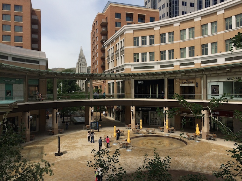 Mixed use Creek Center mall divides SLC